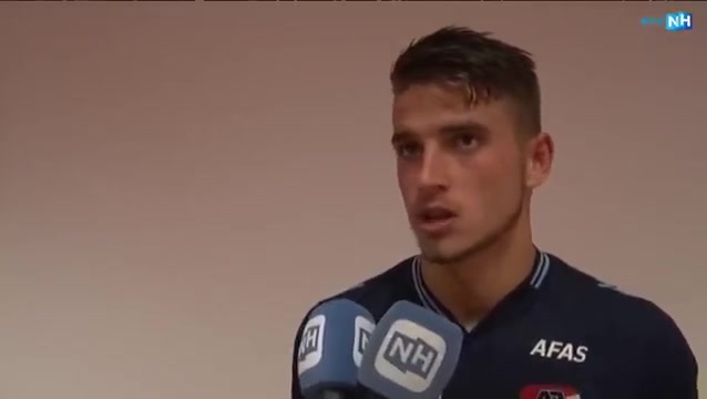Wesley Hoedt tijdens een interview in zijn eerdere periode bij AZ