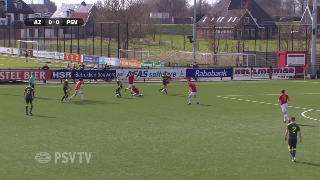 AZ Onder 19 tijdens een eerdere wedstrijd tegen PSV Onder 19.