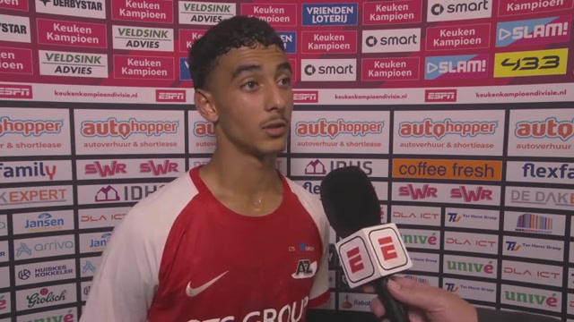Ayoub Oufkir tijdens een interview na een wedstrijd